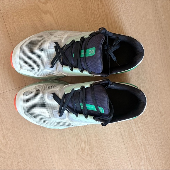 On Running Athletic Shoes - Green, White, Black - Picture 3 of 5